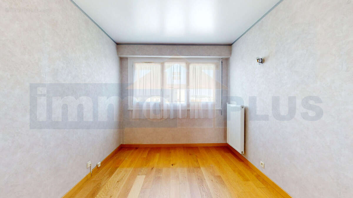 Appartement à BOIS-D'ARCY