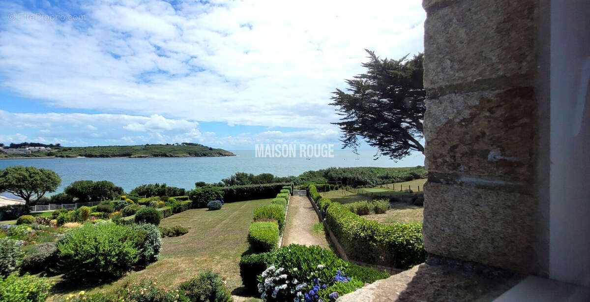 Maison à ARZON
