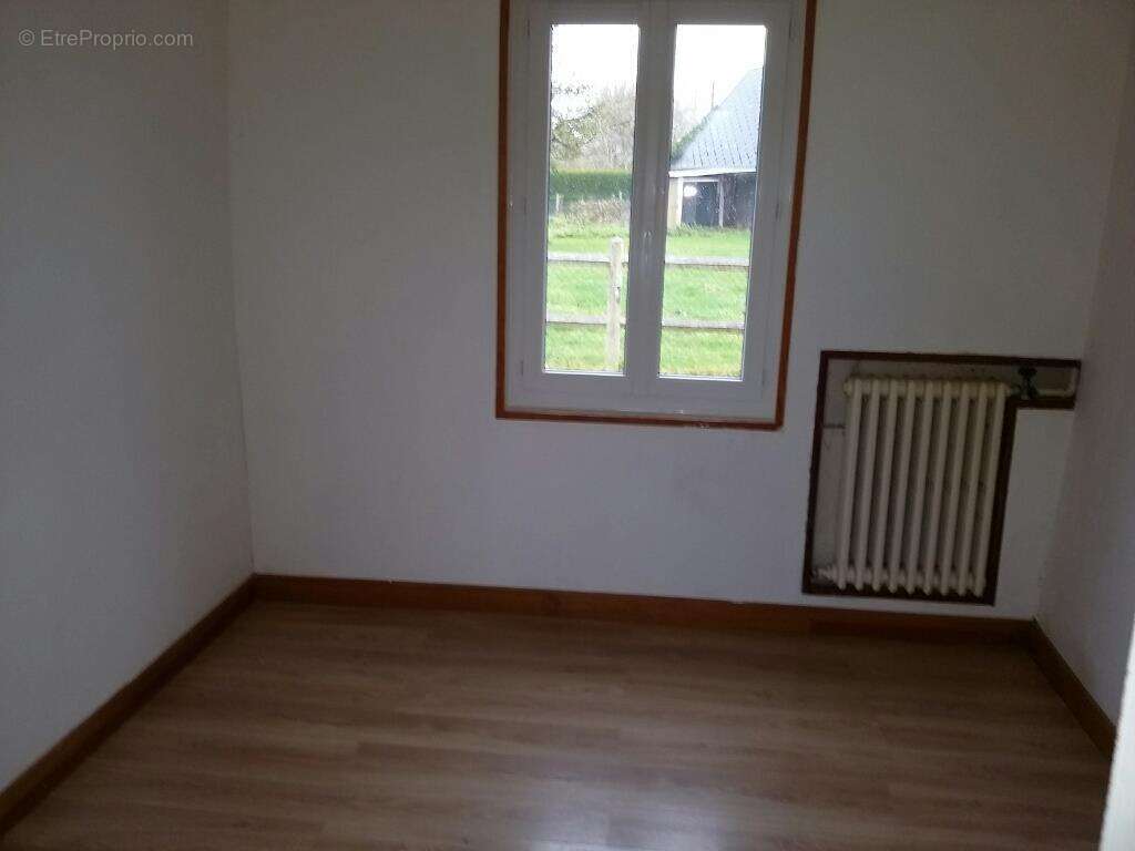 Maison 104 m² à Saint-Vincent-Du-Boulay  - photo 4
