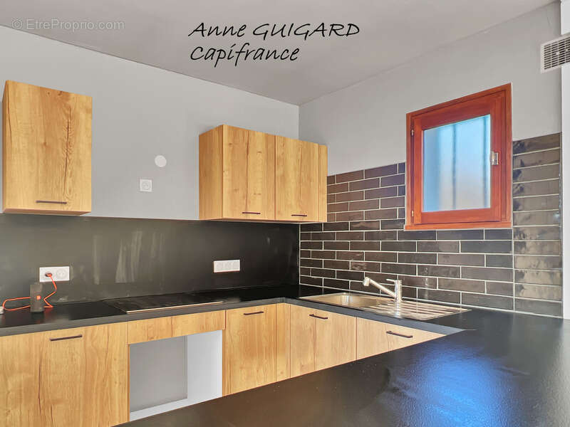 MARIGNY-SAINT-MARCEL (74) - Maison individuelle au calme , très beau jardin plat complanté, double garage - URGENT ! - photo 4