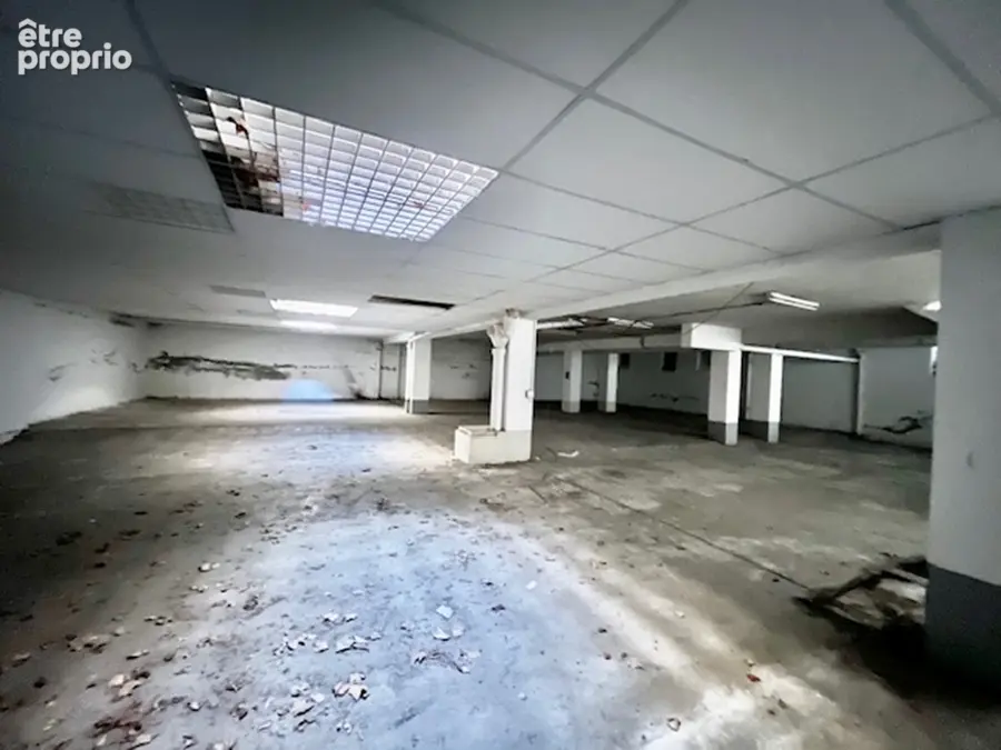 Grand parking de 350 m² en sous sol en centre ville de Perpignan, possibilité de découper les places - photo 7