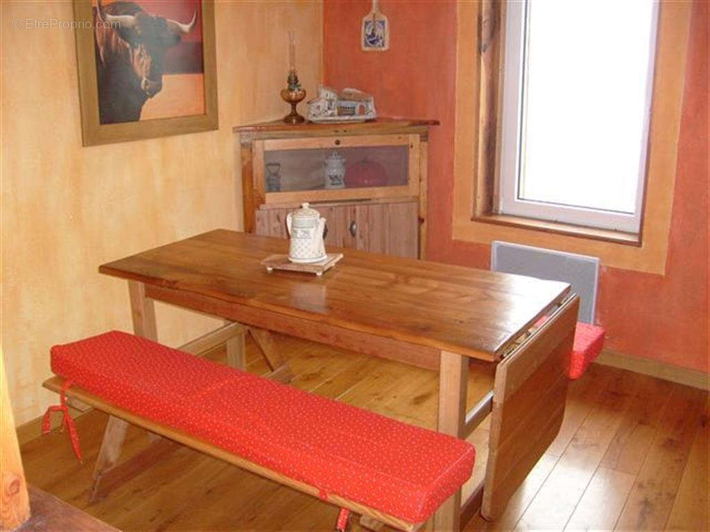 Maison à SAINT-SAUVEUR