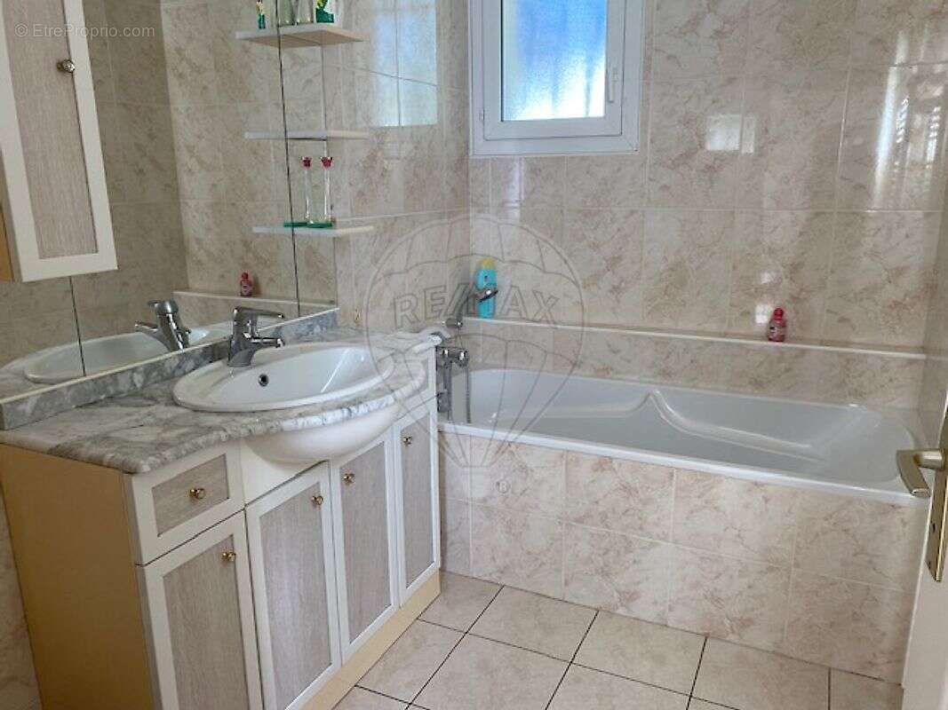 Maison à SAINT-PALAIS-SUR-MER