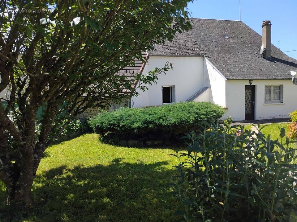 Maison à BRINON-SUR-BEUVRON