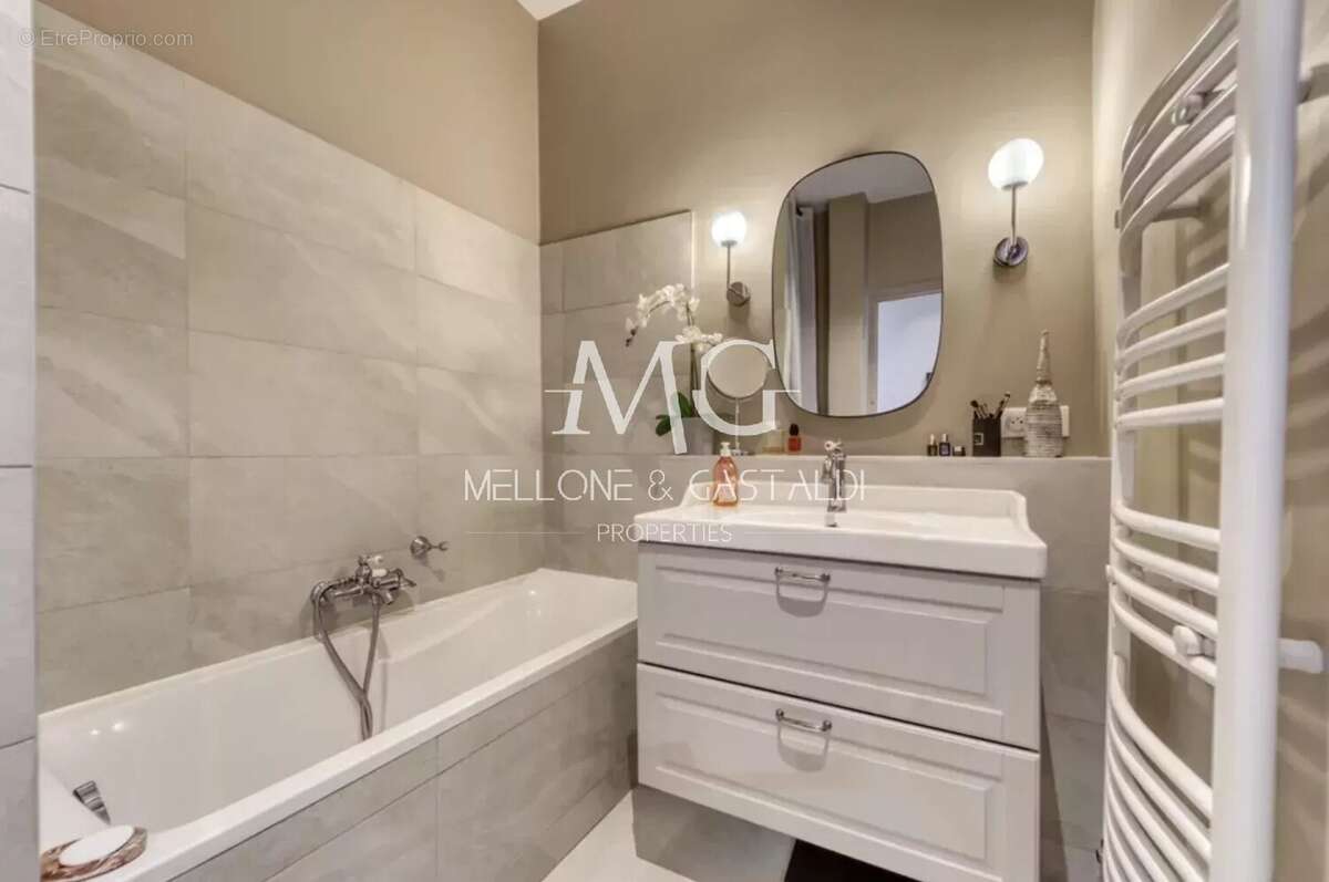 Appartement à GRASSE