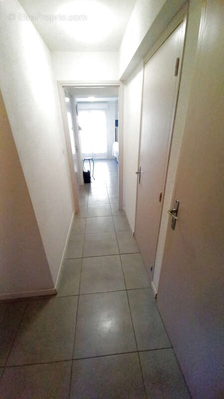 Appartement à LAMALOU-LES-BAINS