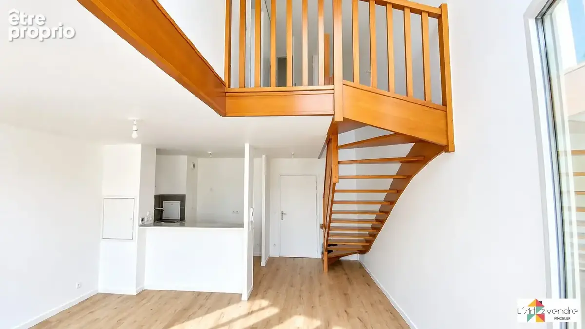 Appartement 2 pièces 44 m² à vendre à Corbeil-Essonnes (91100) - photo 2
