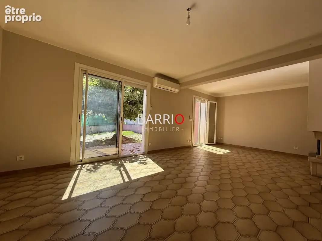 Maison 5 pièces 125 m² à vendre à Elne (66200) - photo 8