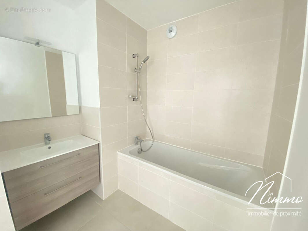 Appartement à NIMES