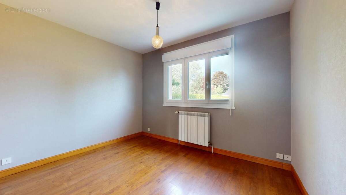 A vendre Maison type 7 proche Reims - photo 4