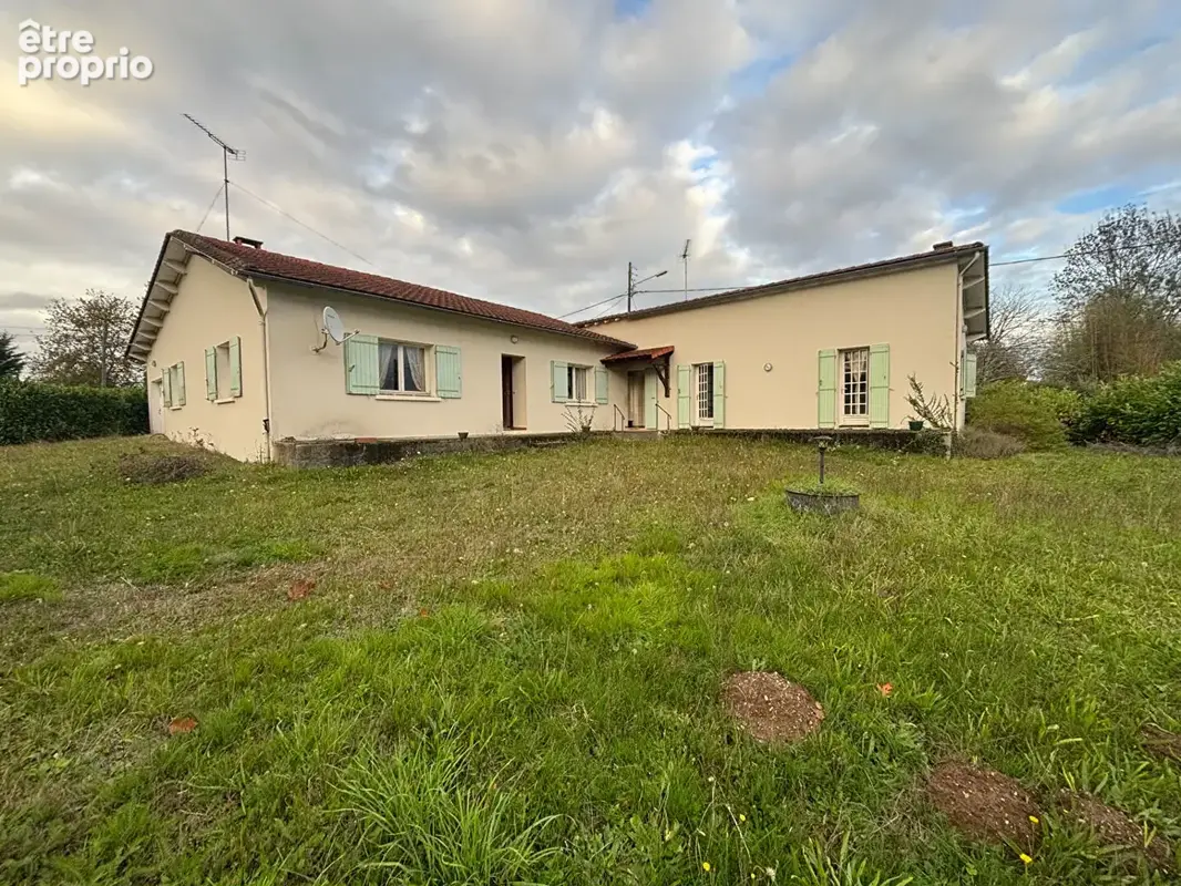 Maison  de 170m² avec possibilité de deux logements - photo 2