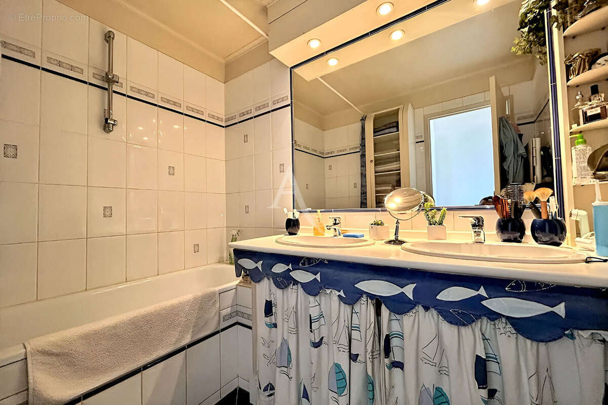 Appartement à VITRY-SUR-SEINE