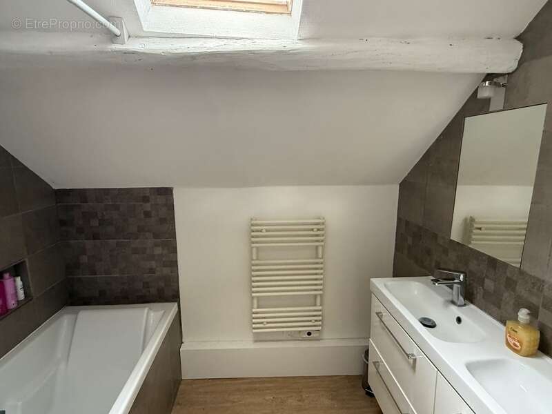 Maison à GRISY-LES-PLATRES