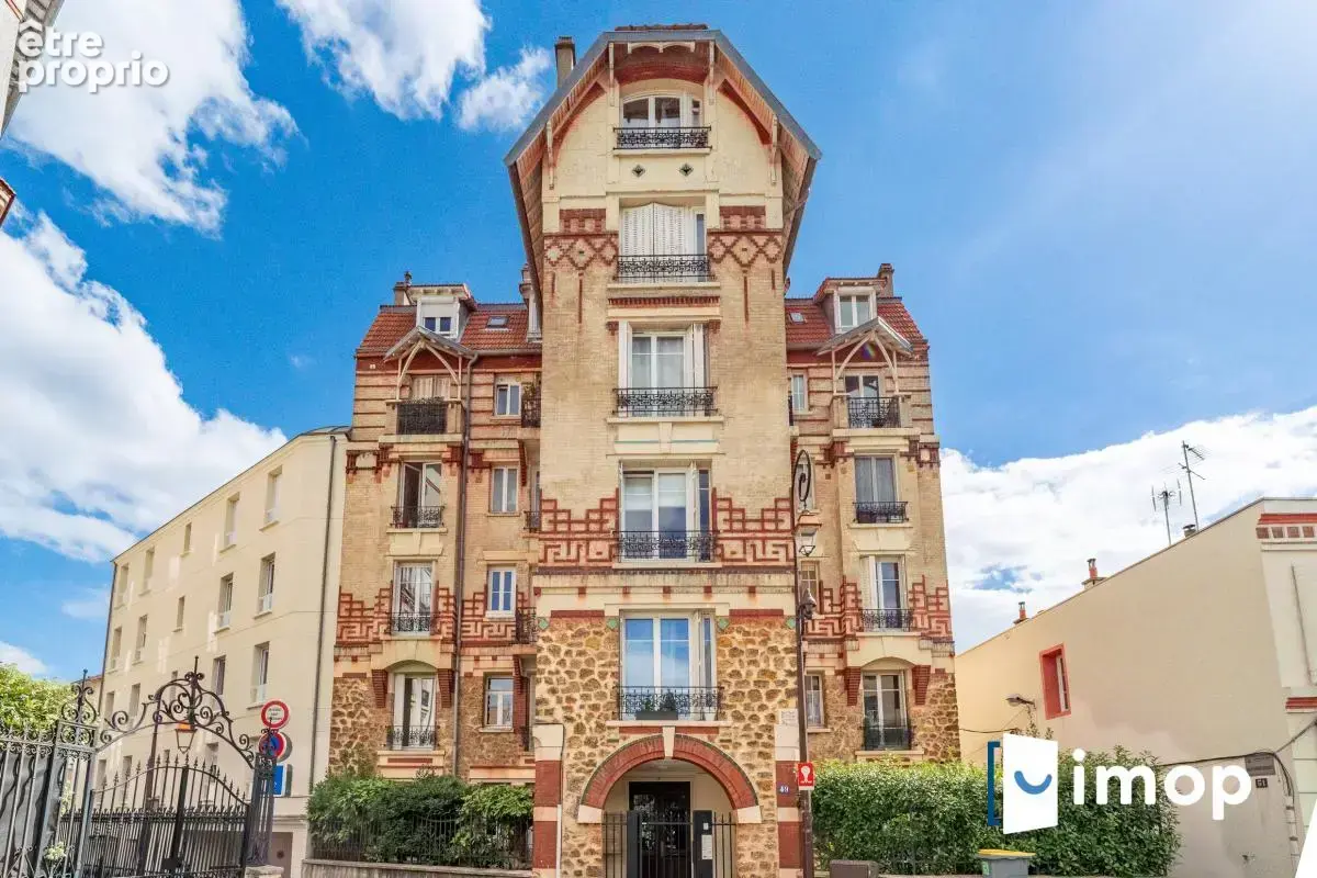 Appartement à ENGHIEN-LES-BAINS