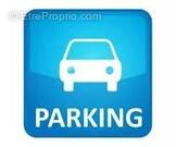 Parking à SAINT-ANDRE-DE-LA-ROCHE