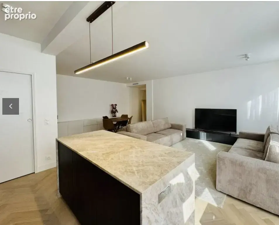 Trocadéro - 120 m2 - 3 chambres - parking inclus - refait à neuf - clim - 4e étage. - photo 2