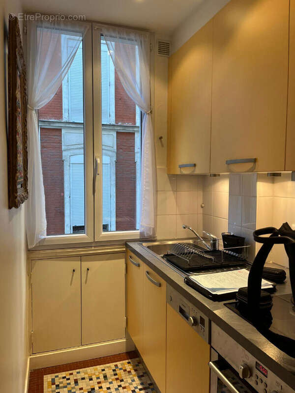 Appartement à PARIS-7E