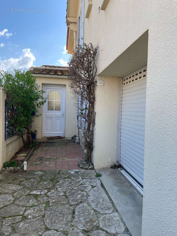 Maison à LUC-SUR-ORBIEU