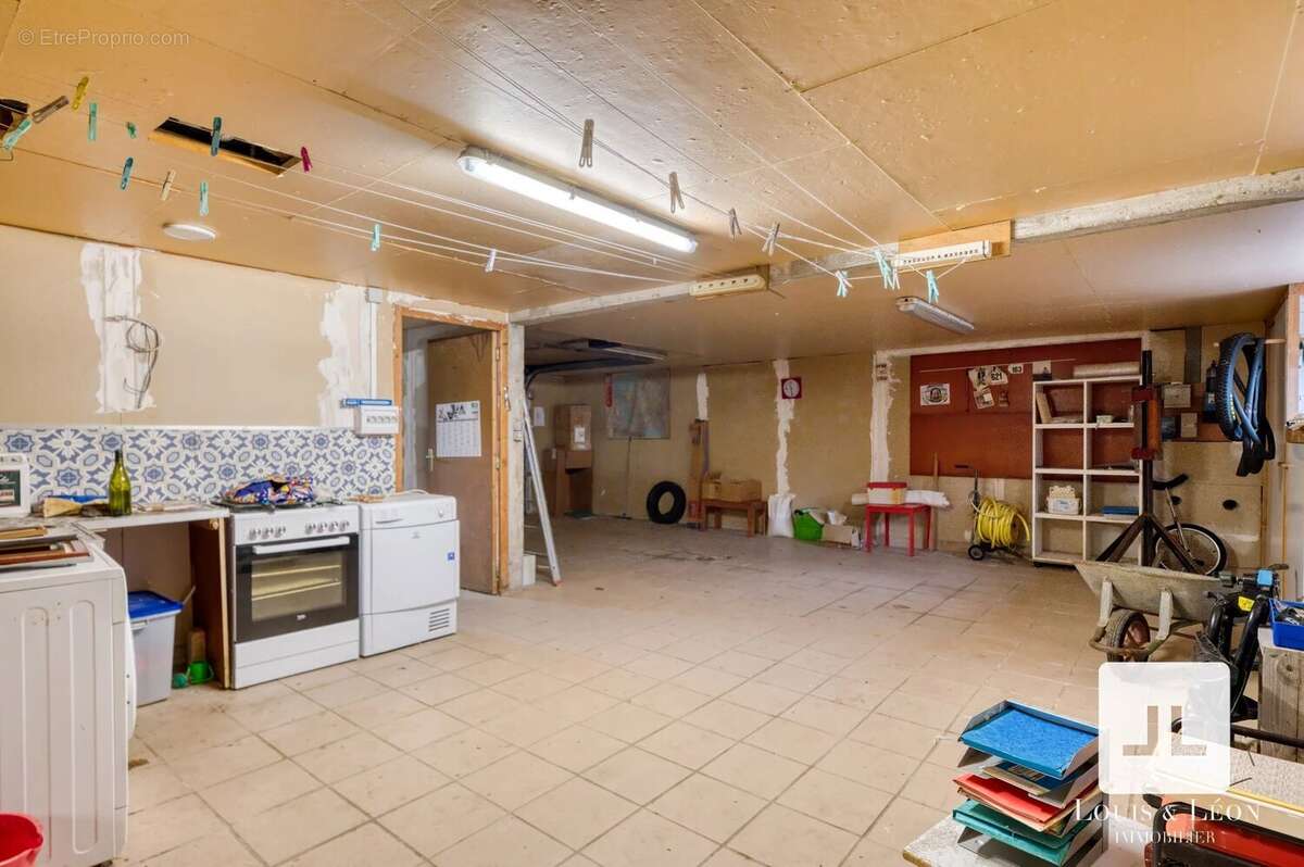 Maison à SAINT-MARTIN-DU-MONT