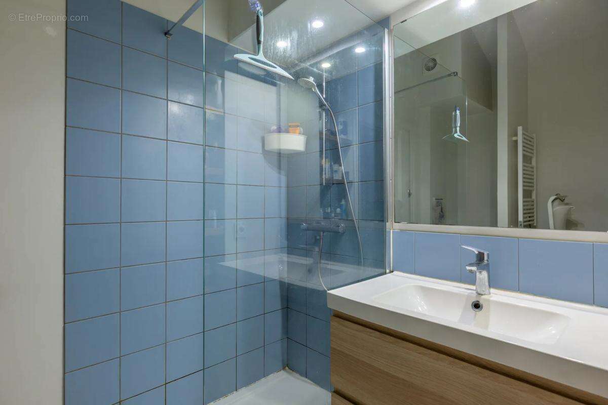 Appartement à LYON-6E