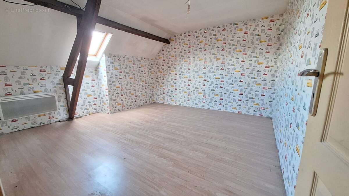 Maison à FRESNES-SUR-ESCAUT