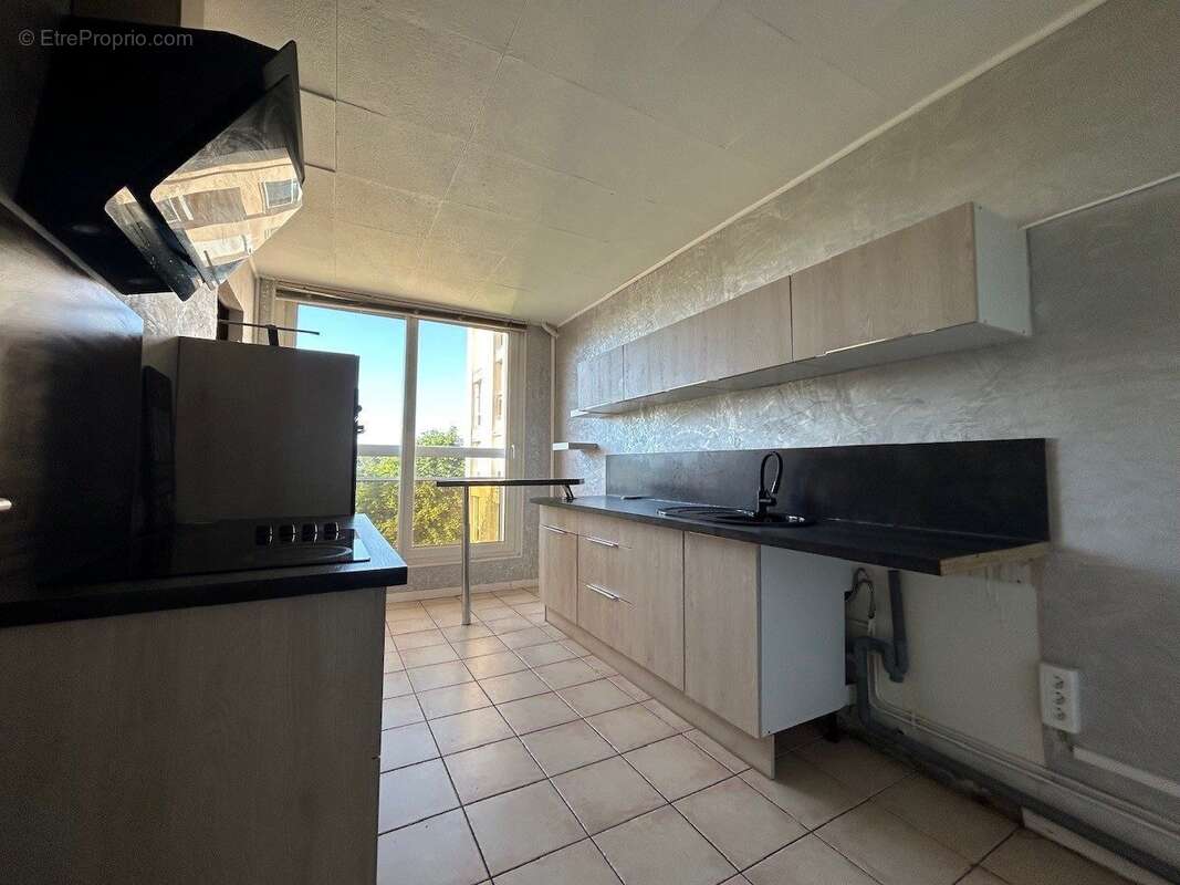 Appartement à BOIS-D'ARCY