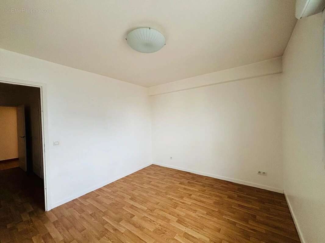 Appartement à VELIZY-VILLACOUBLAY