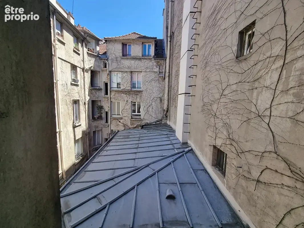 PARIS 5ème - Quartier MONGE  - un GRAND STUDIO de 31.65 m² - photo 6