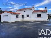 Photo 1 - Maison à BOUIN