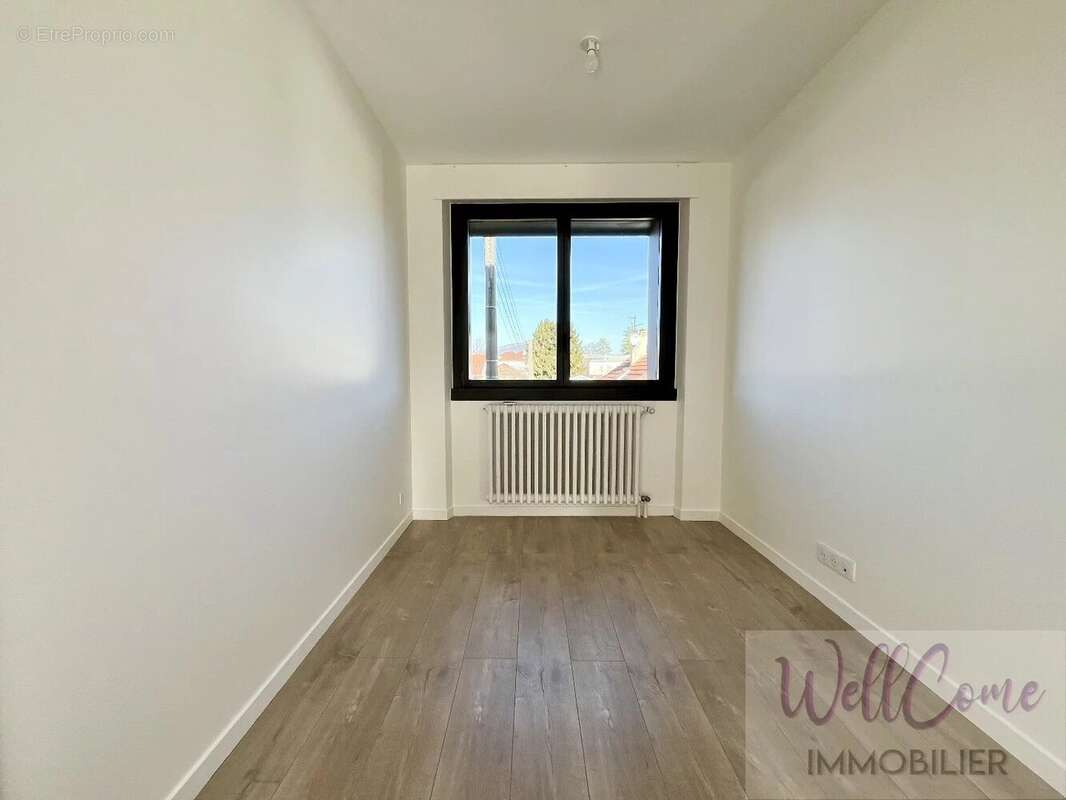 Appartement à DRUMETTAZ-CLARAFOND