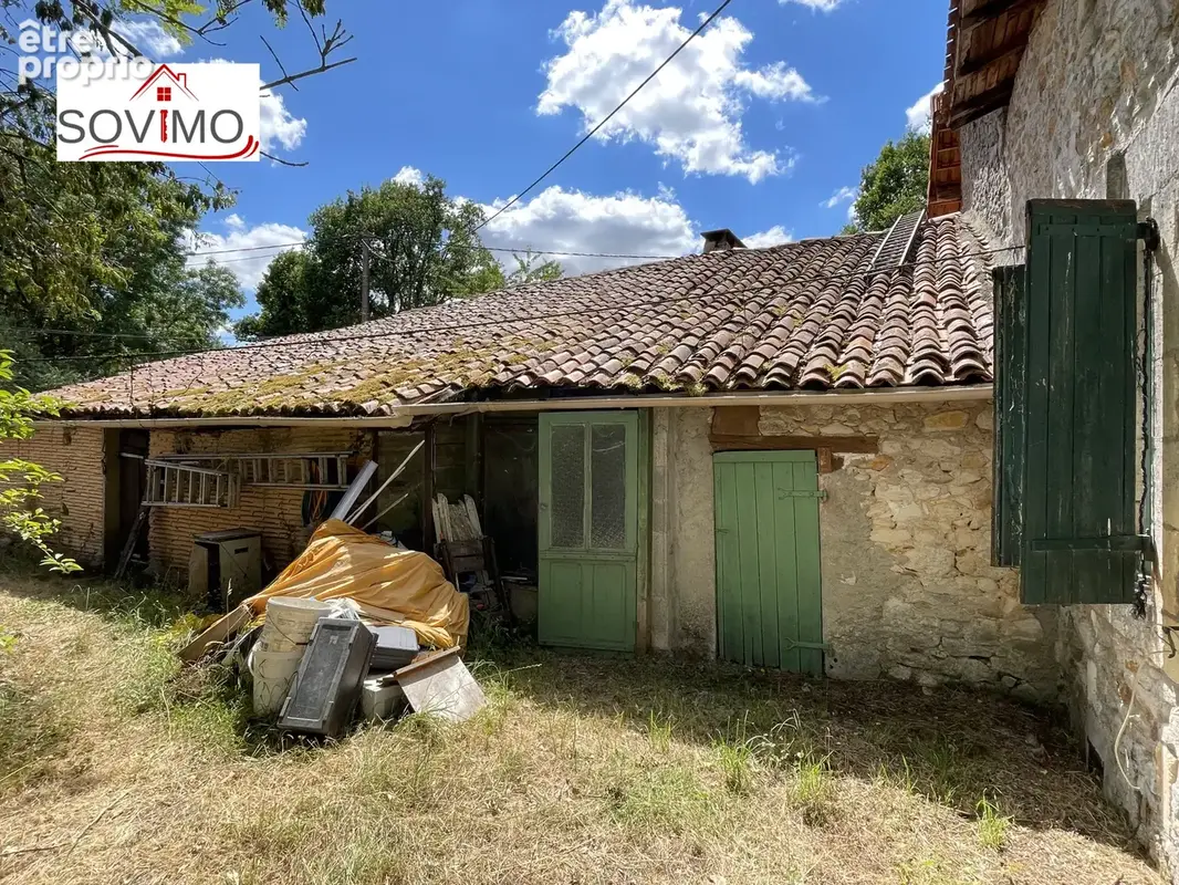 Au coeur de la nature, authentique maison de campagne en pierre à renover - photo 17