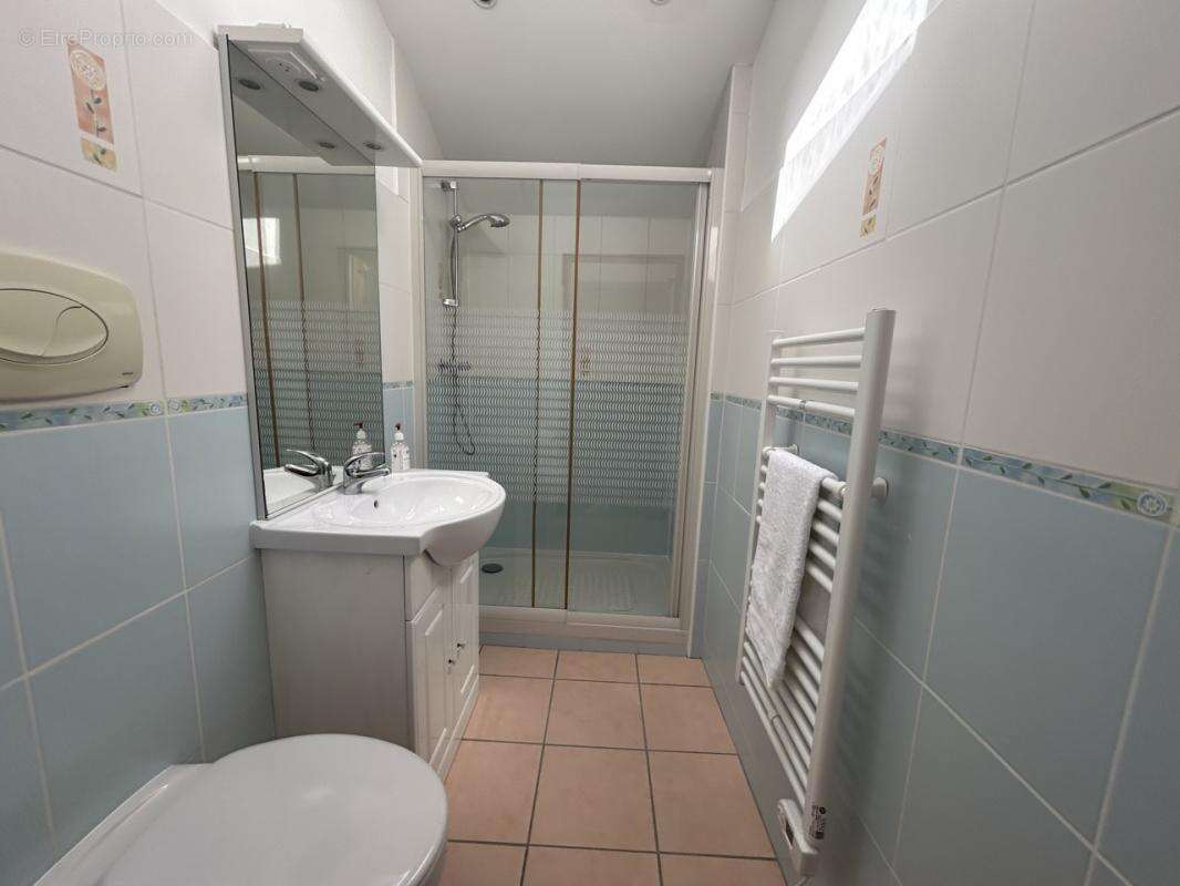 Maison à NANTEUIL-EN-VALLEE