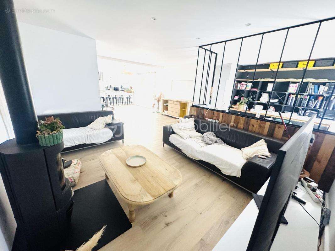 Maison à LIGNAN-SUR-ORB