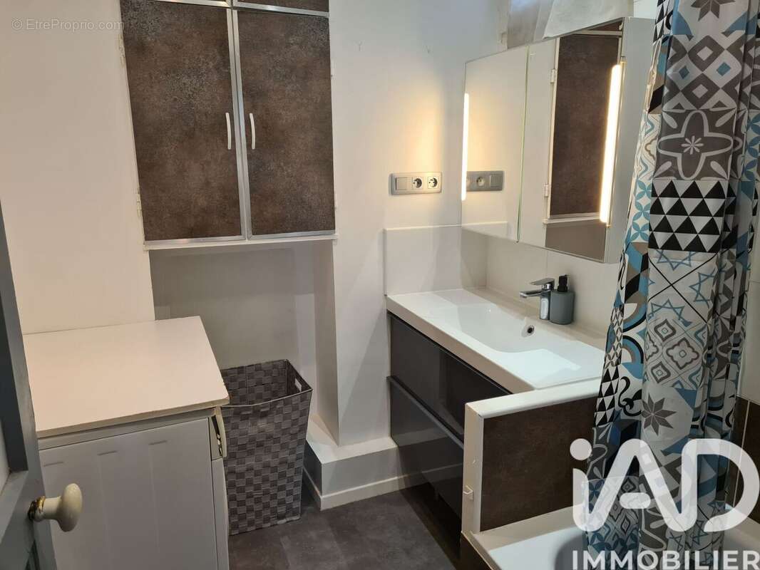 Photo 8 - Appartement à PARIS-15E