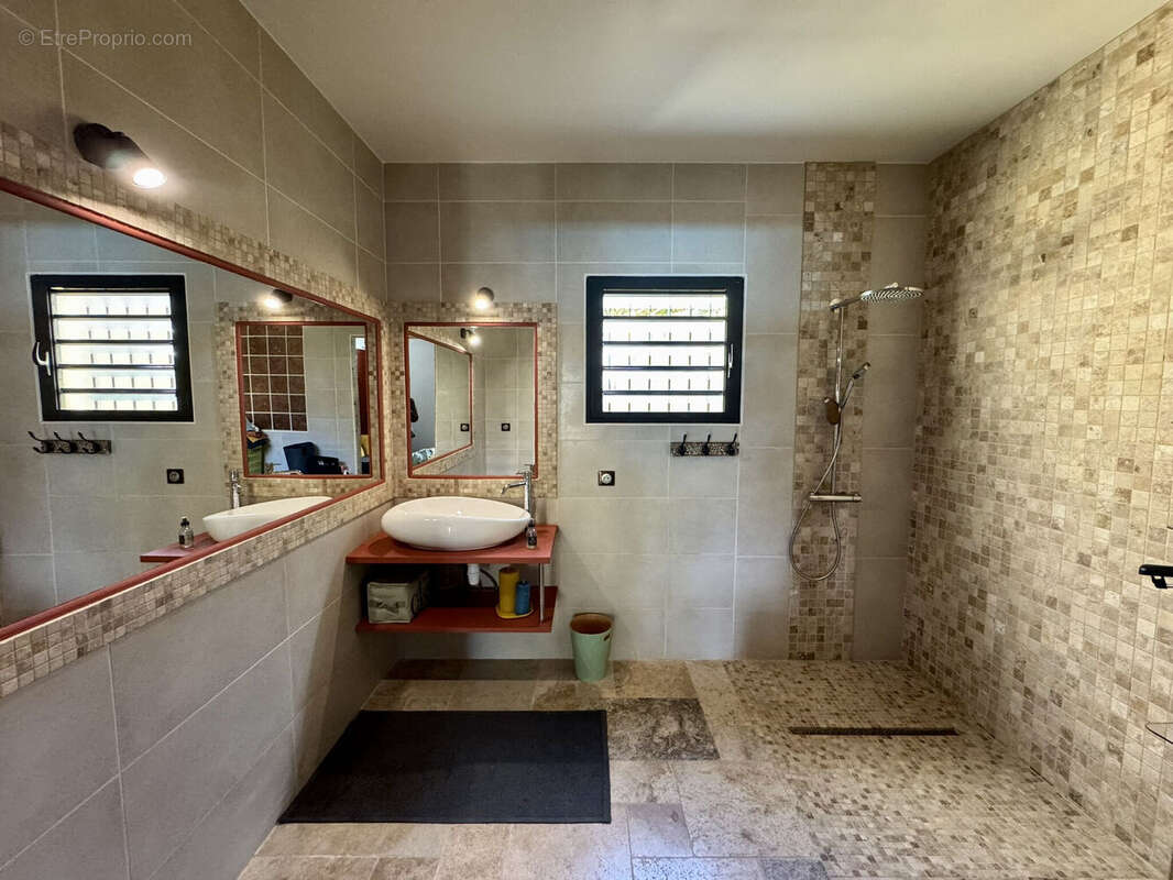 Photo 8 - Maison à LE TAMPON