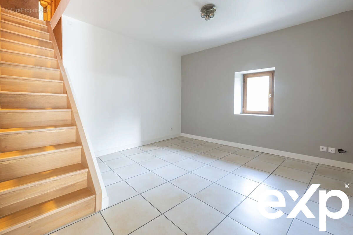 Appartement à DOUSSARD