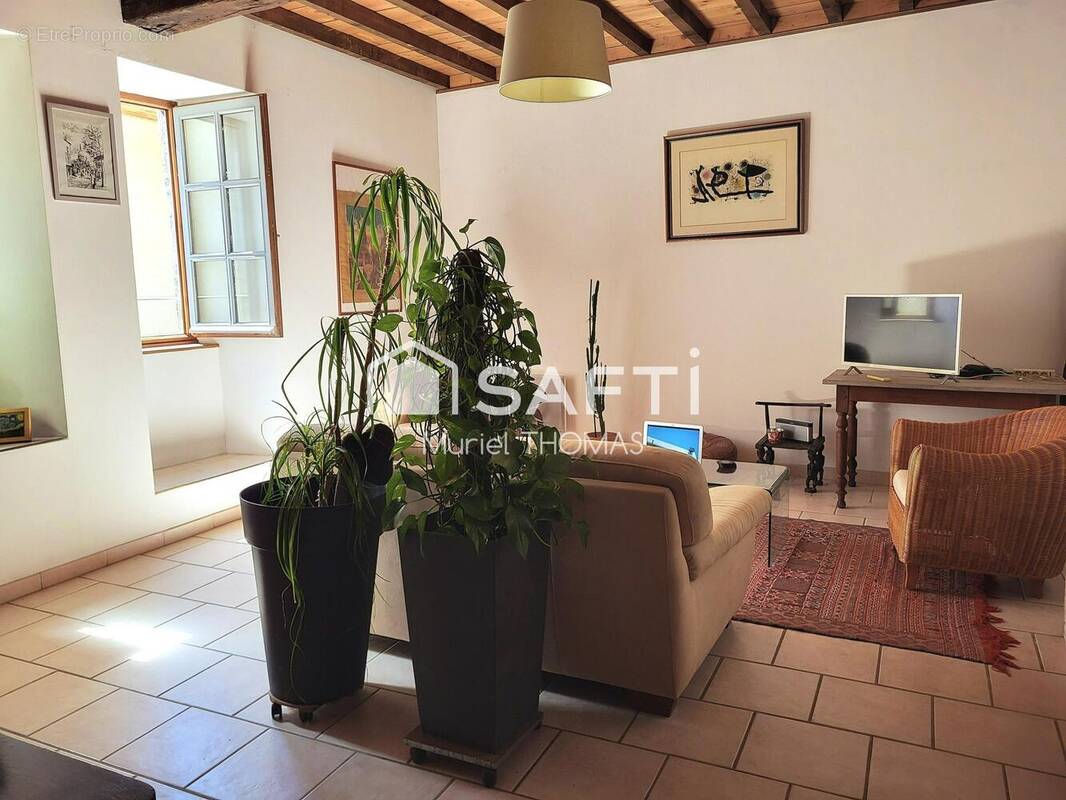 Photo 1 - Appartement à SAINT-CHEF