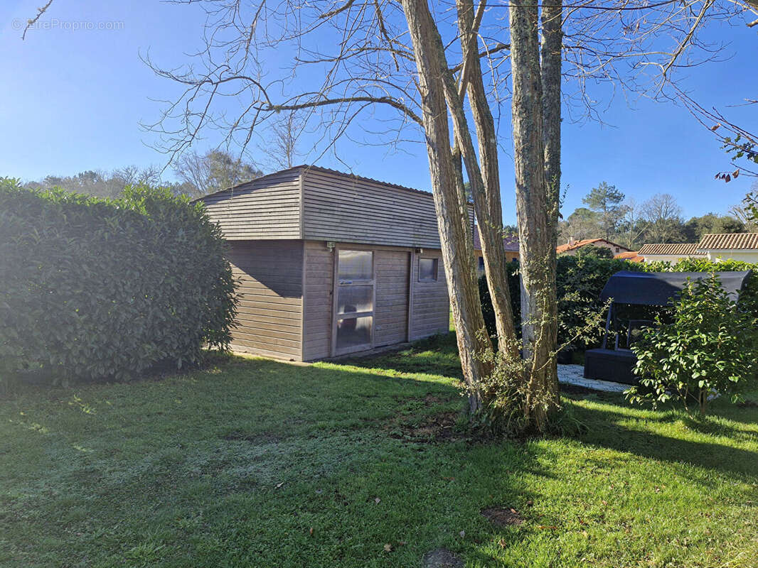 Maison à SAINT-MICHEL-ESCALUS