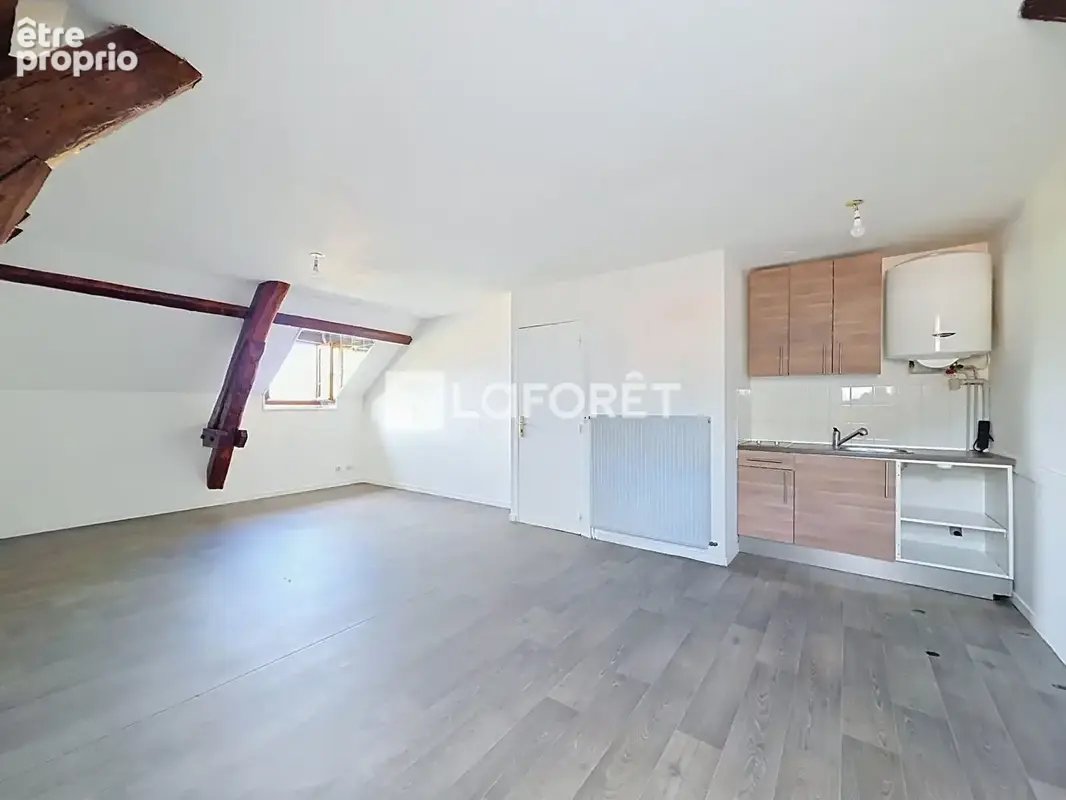 Appartement 1 pièce 33 m² · à Marcoussis · 32,6 m² · 120 000 €