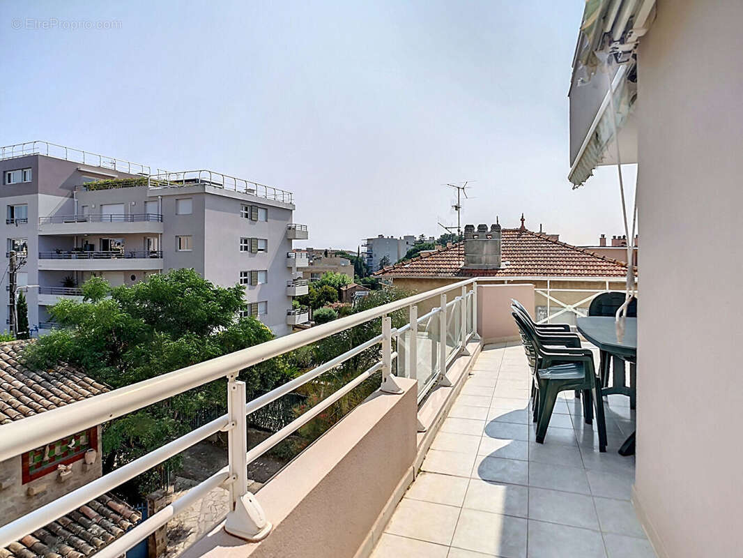 Appartement à SAINT-RAPHAEL