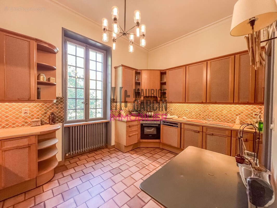 Maison 250 m² à Carpentras  - photo 9