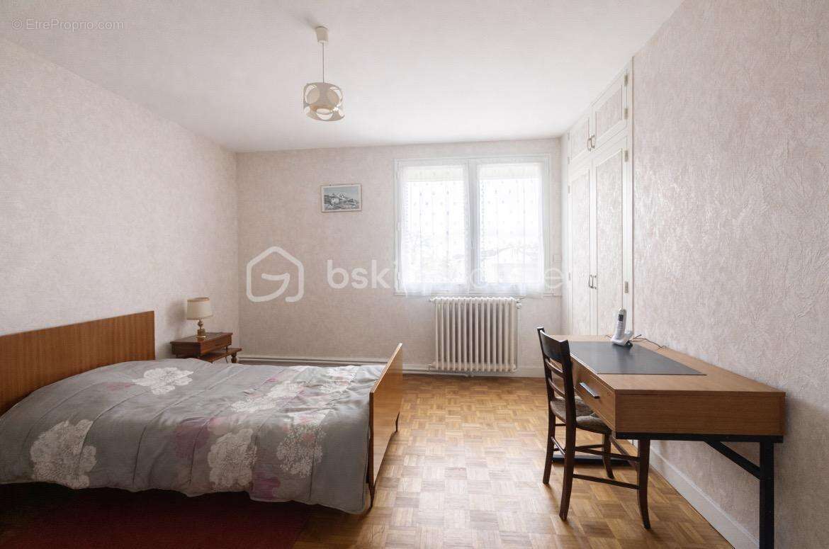 Maison à MAULEVRIER