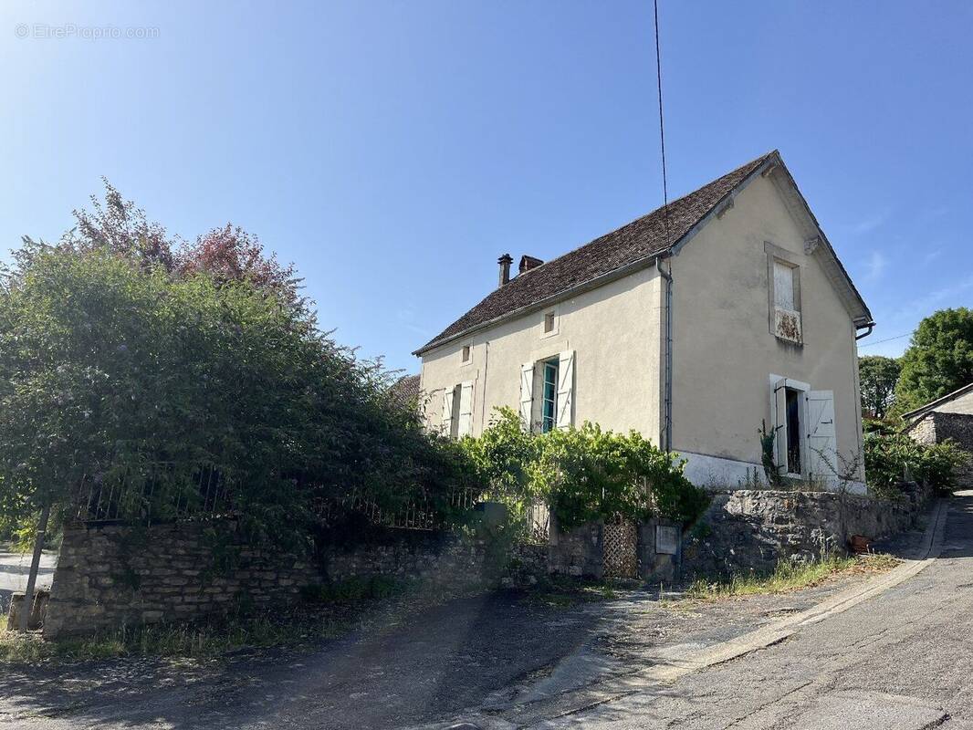 Maison à GRAMAT