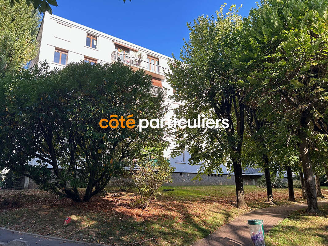Appartement à ABLON-SUR-SEINE
