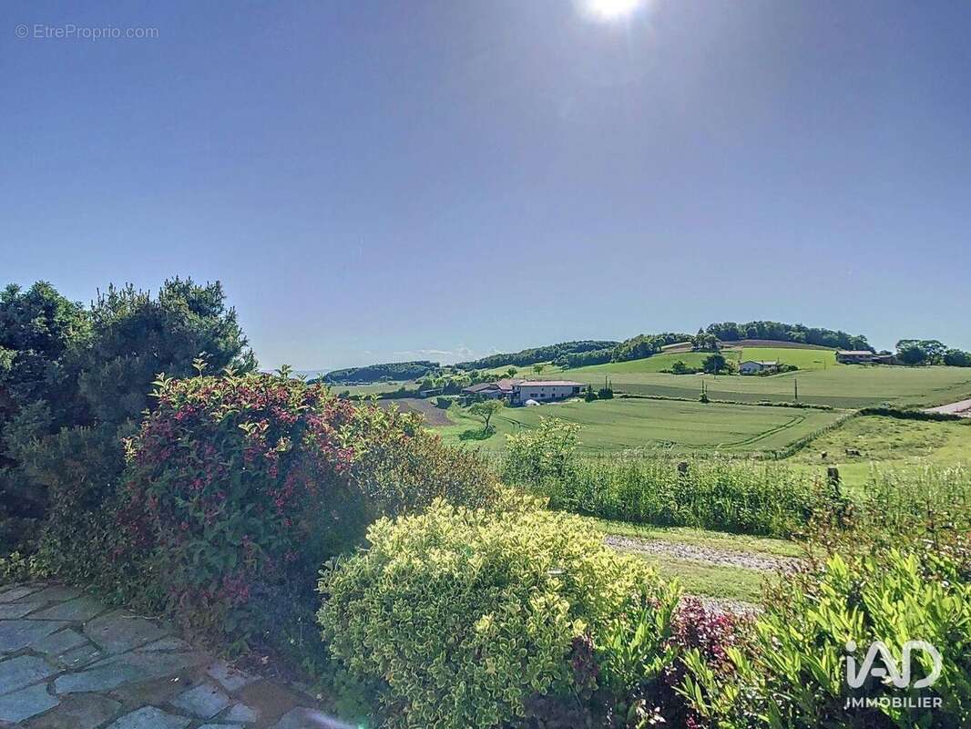 Photo 7 - Maison à AVEIZE