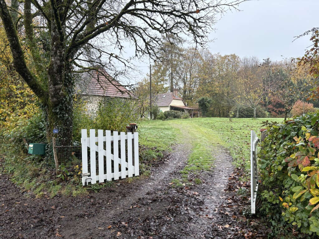 Maison à SAINT-SORNIN-LAVOLPS