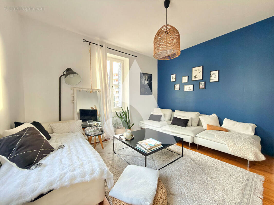 Appartement à AIX-LES-BAINS