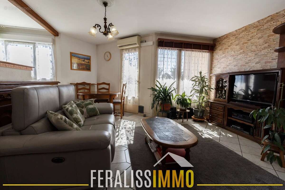 Appartement à ERAGNY