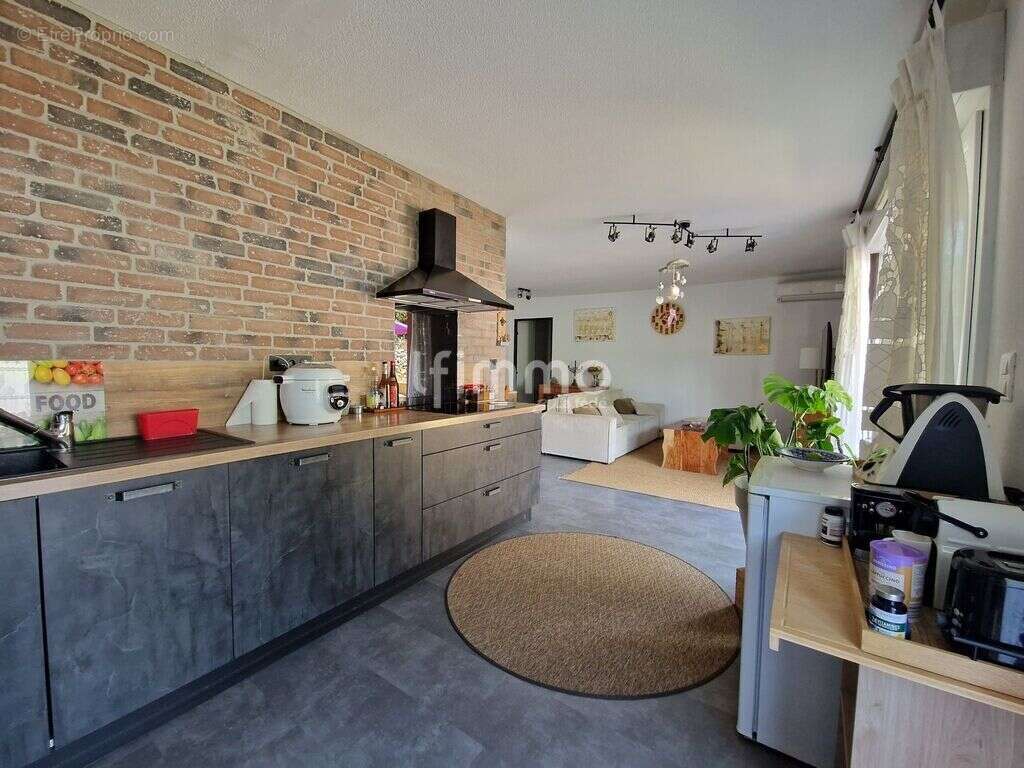 Appartement T3 avec jardin et garage - photo 4