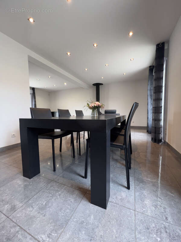 Maison à AULNAY-SOUS-BOIS